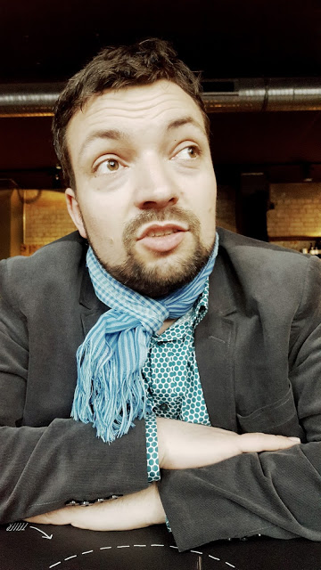 Konsti grossekoepfe, Bloggerkopf, Papablogger, großer Kopf