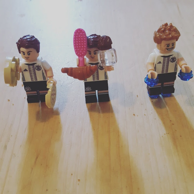 lego minifigures EM 2016, Nationalmannschaft als Lego, Famiienblog bauen Lego Figuren, Mamablog, Familienblog,