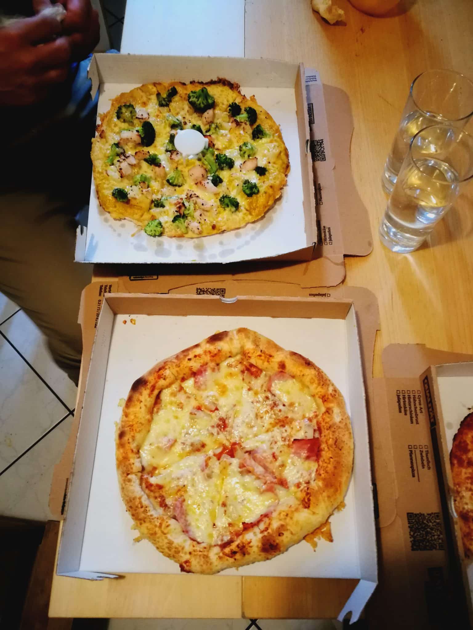 Pizza essen und kaufen