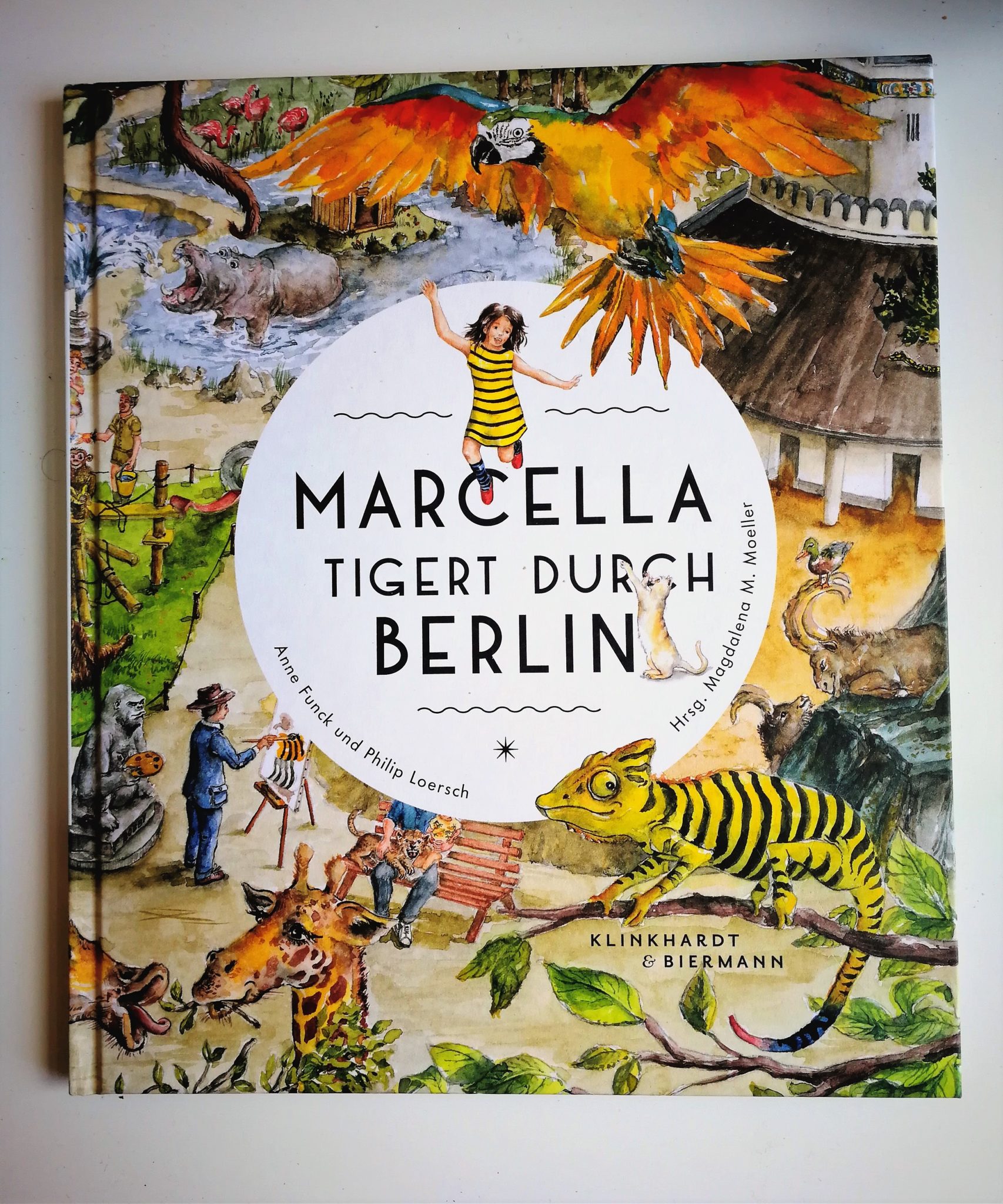 Marcella tigert durch Berlin