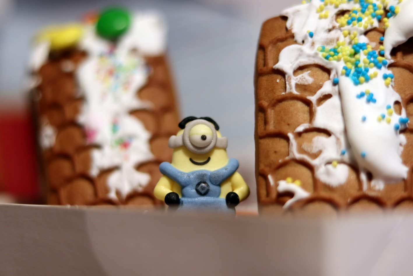Kinderzimmertür_Minions_grossekoepfe