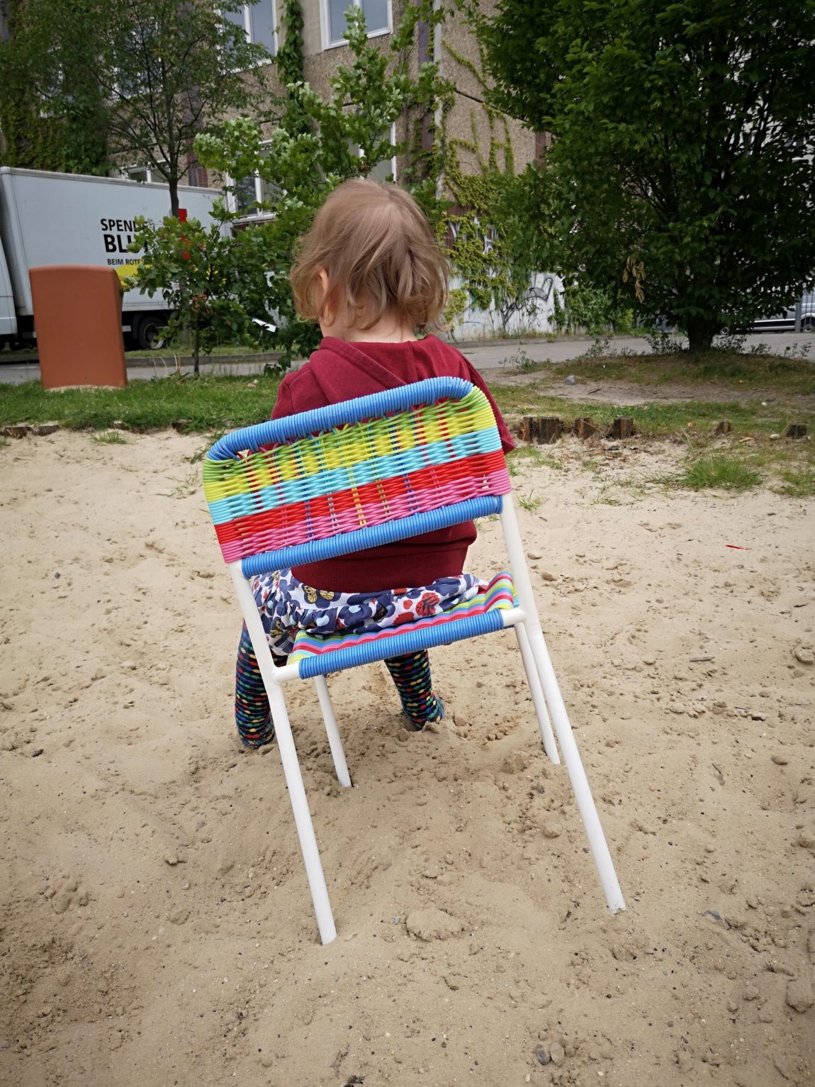 Salatschüssel mit Besteck