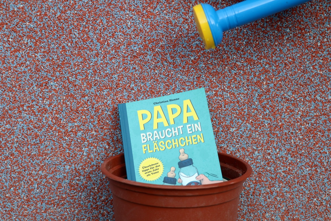Christian Hanne_ Papa braucht ein Fläschchen_grossekoepfe.de