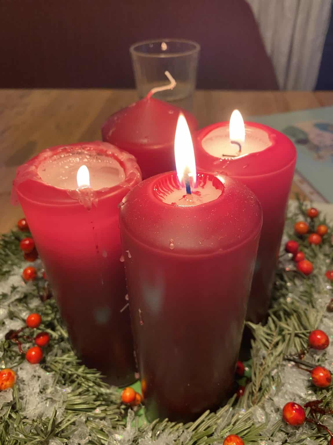 Adventskerzen zum Dritten Advent