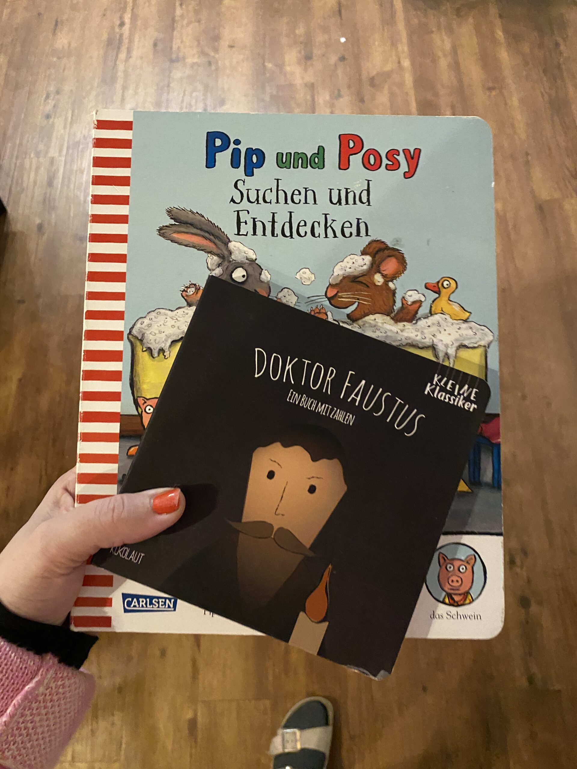 7. Es wird ein bisschen vorgelesen.