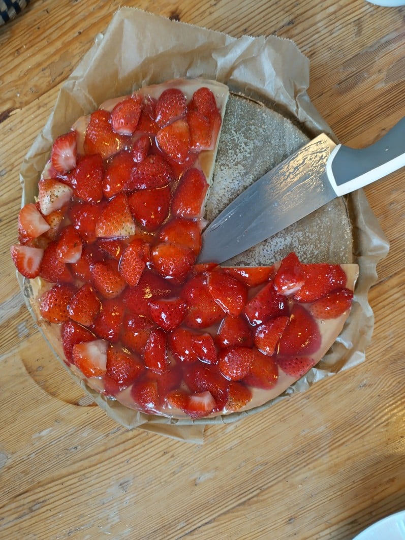 Geht nur im Sommer, der Erdbeerkuchen.