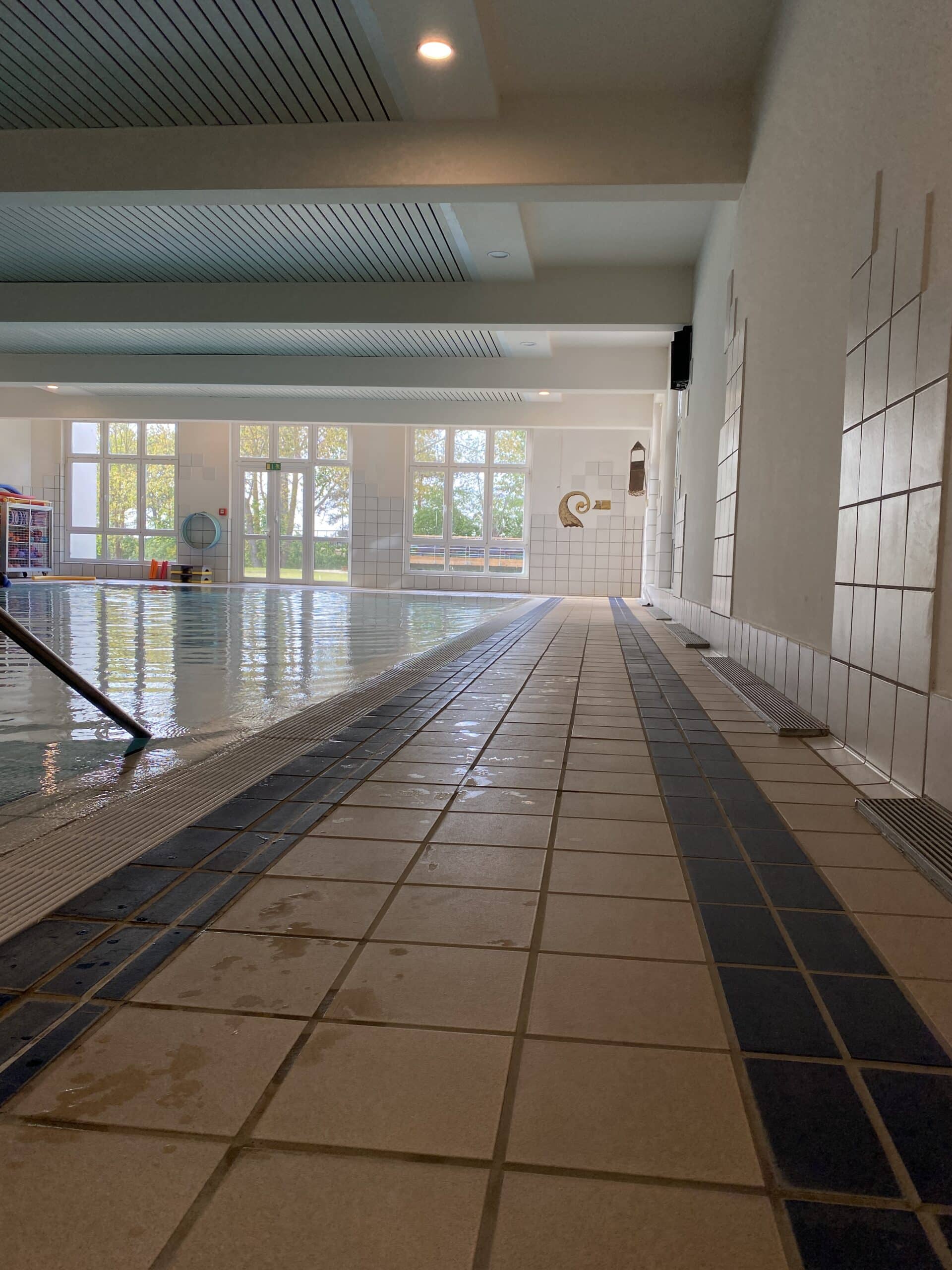 Am Abend dann noch eine Runde schwimmen in der Reha Klinik.