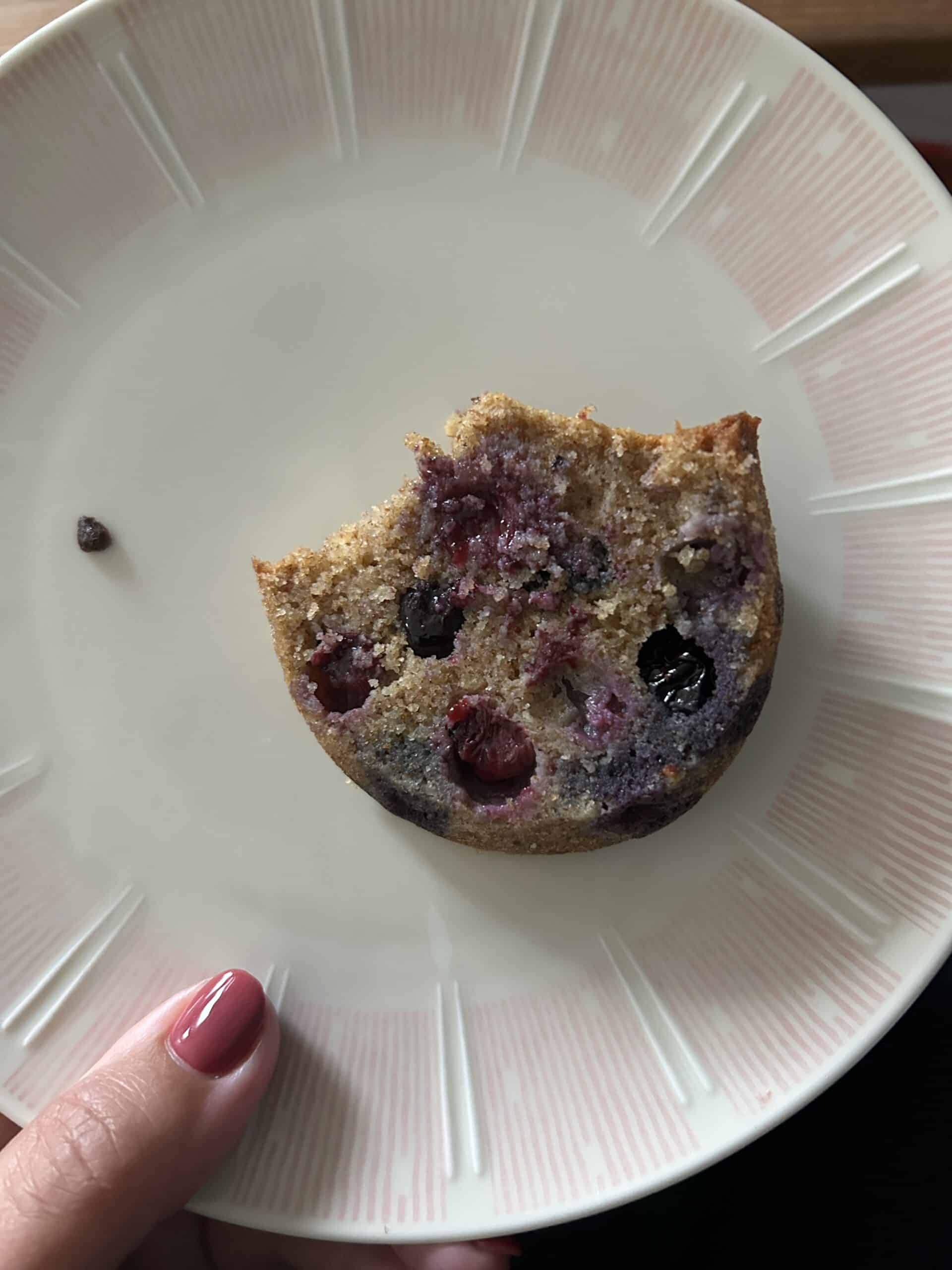 Am Nachmittag ein Cleancake mit Blaubeeren, sehr lecker.