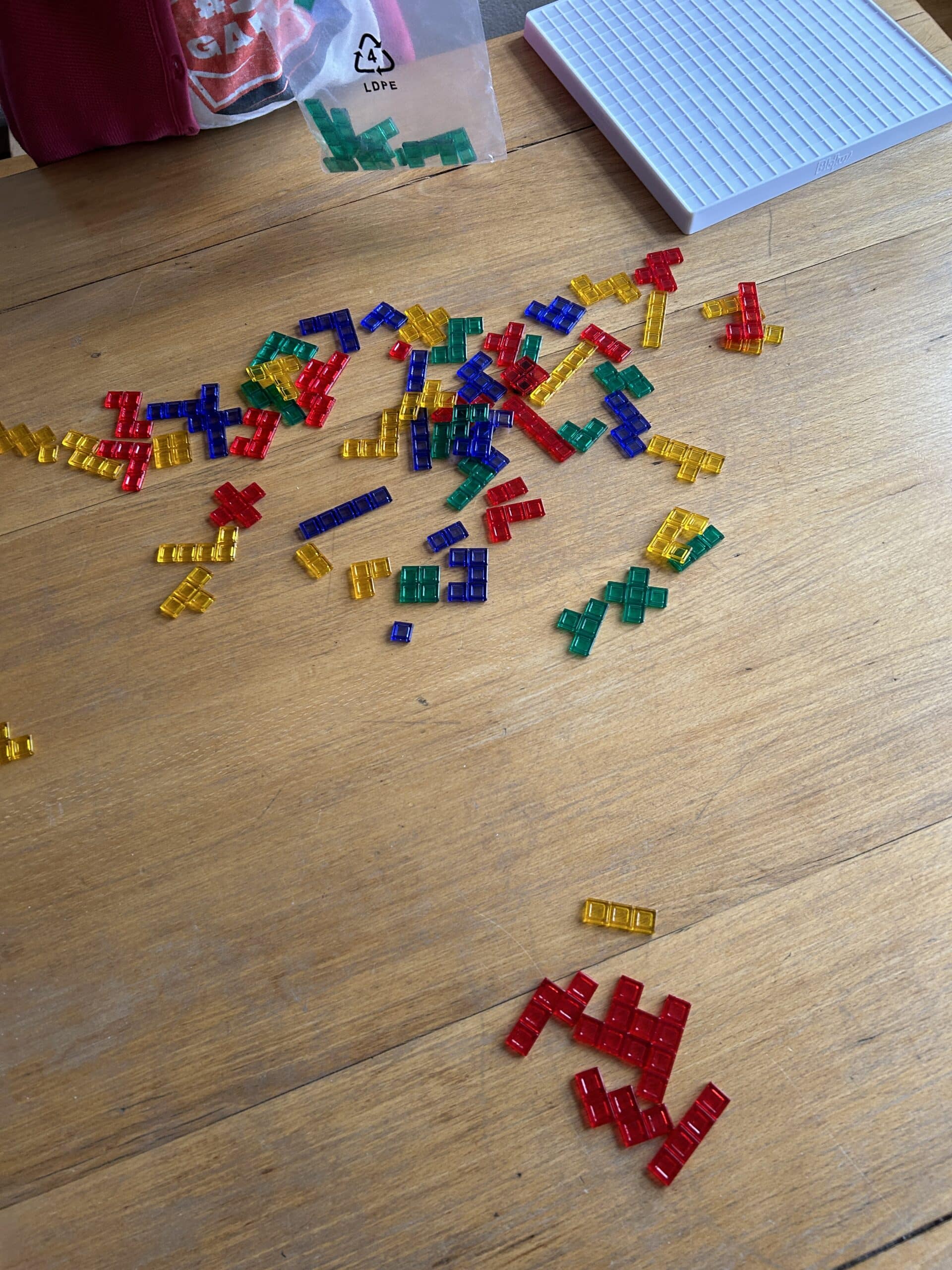 Hallo Sonntag. Wir starten mit einer Runde BLOKUS in den Tag..