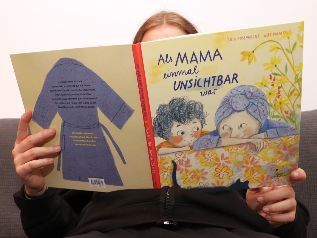 Als Mama unsichtbar war, Als Mama unsichtbar war, Klett Kinderbuch, Krebs im Kinderbuch