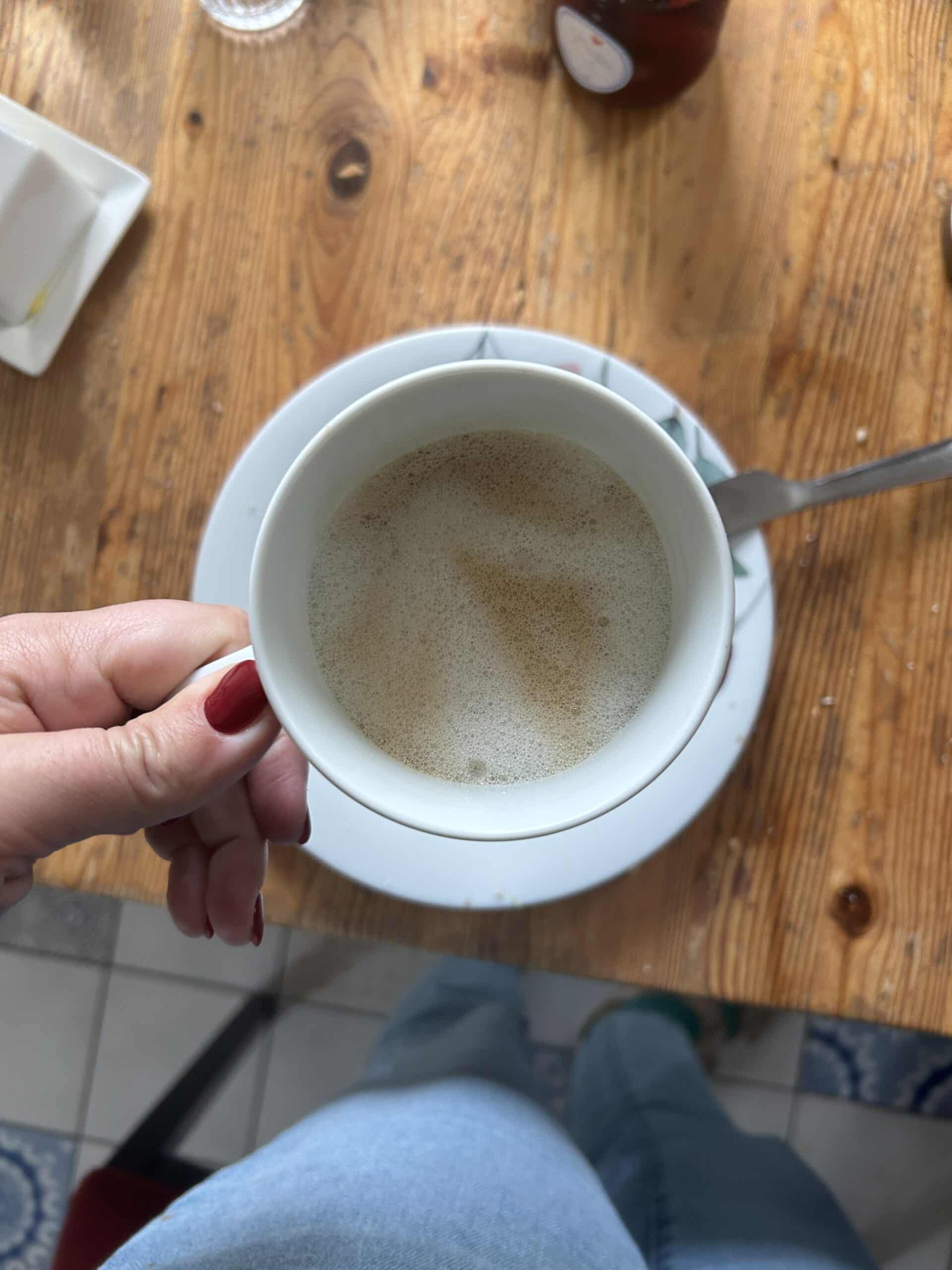 Es gibt ausserdem guten Kaffee zum Frühstück..