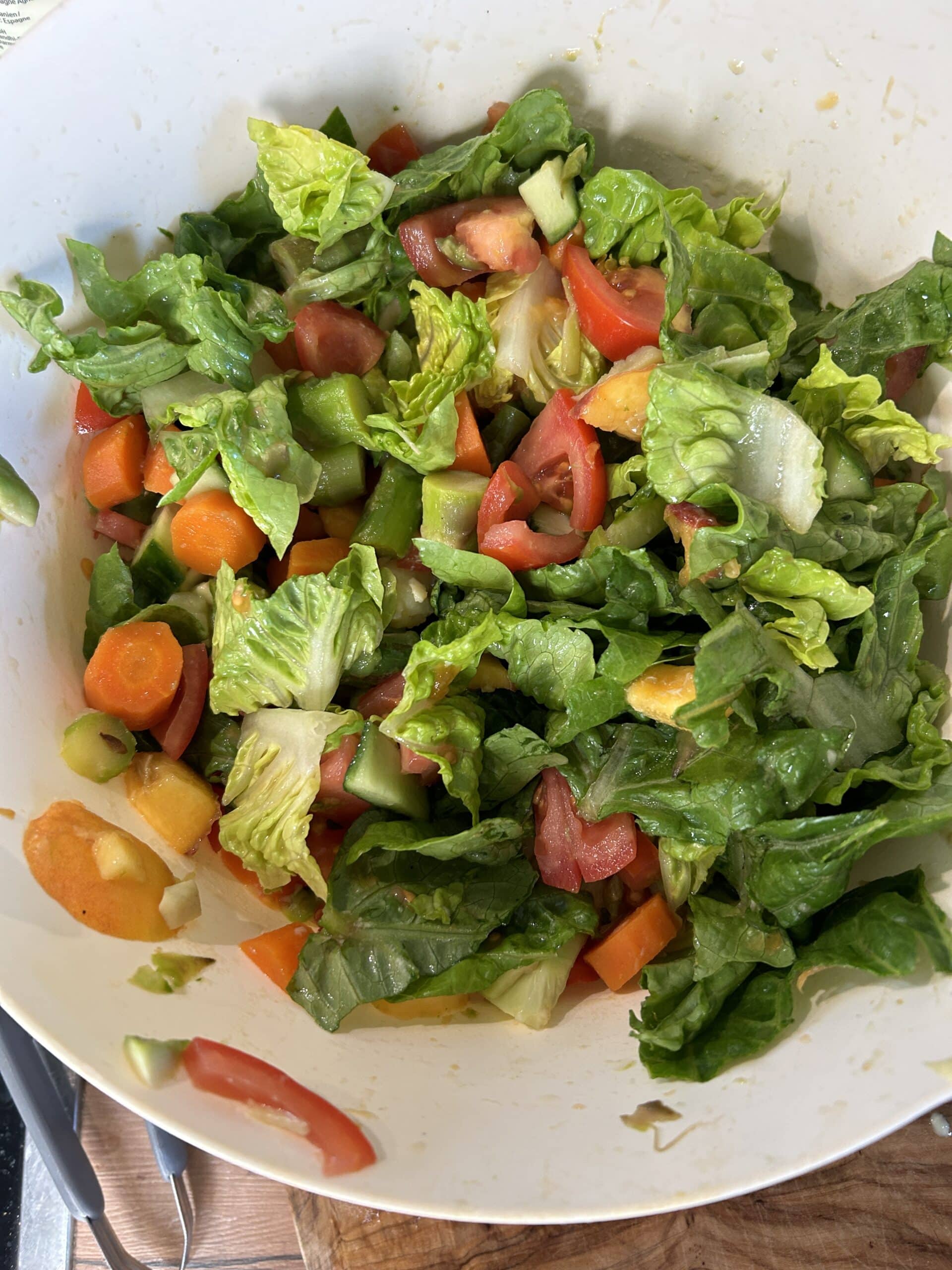 #11 Zum Abendbrot wird es dann ein sehr bunter Gartensalat. Die Kinder mögen das natürlich nicht, aber dann halt nicht.