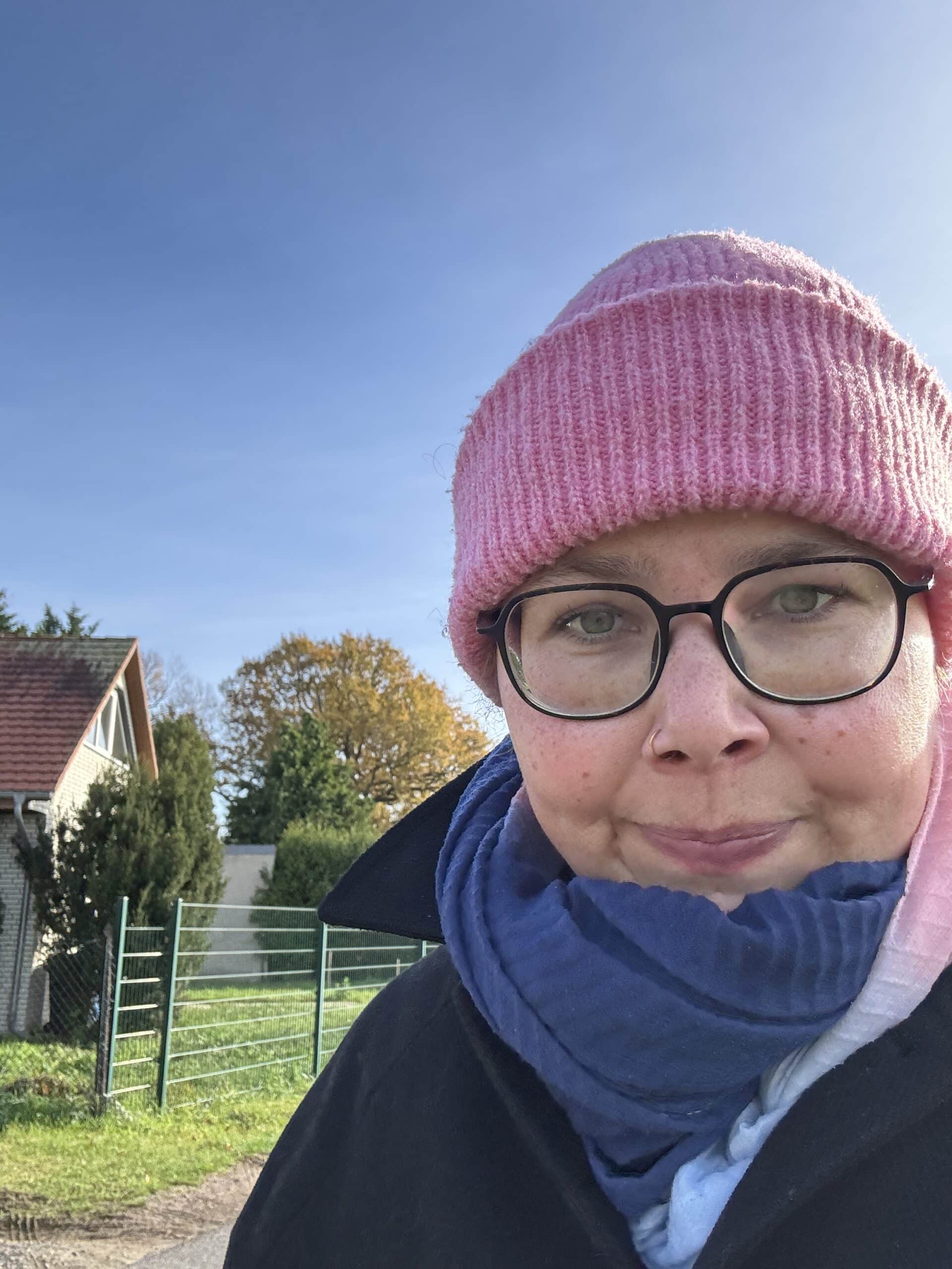 Hallo Sonntag. Zum Glück geht es heute besser. Ich geh erstmal spazieren
