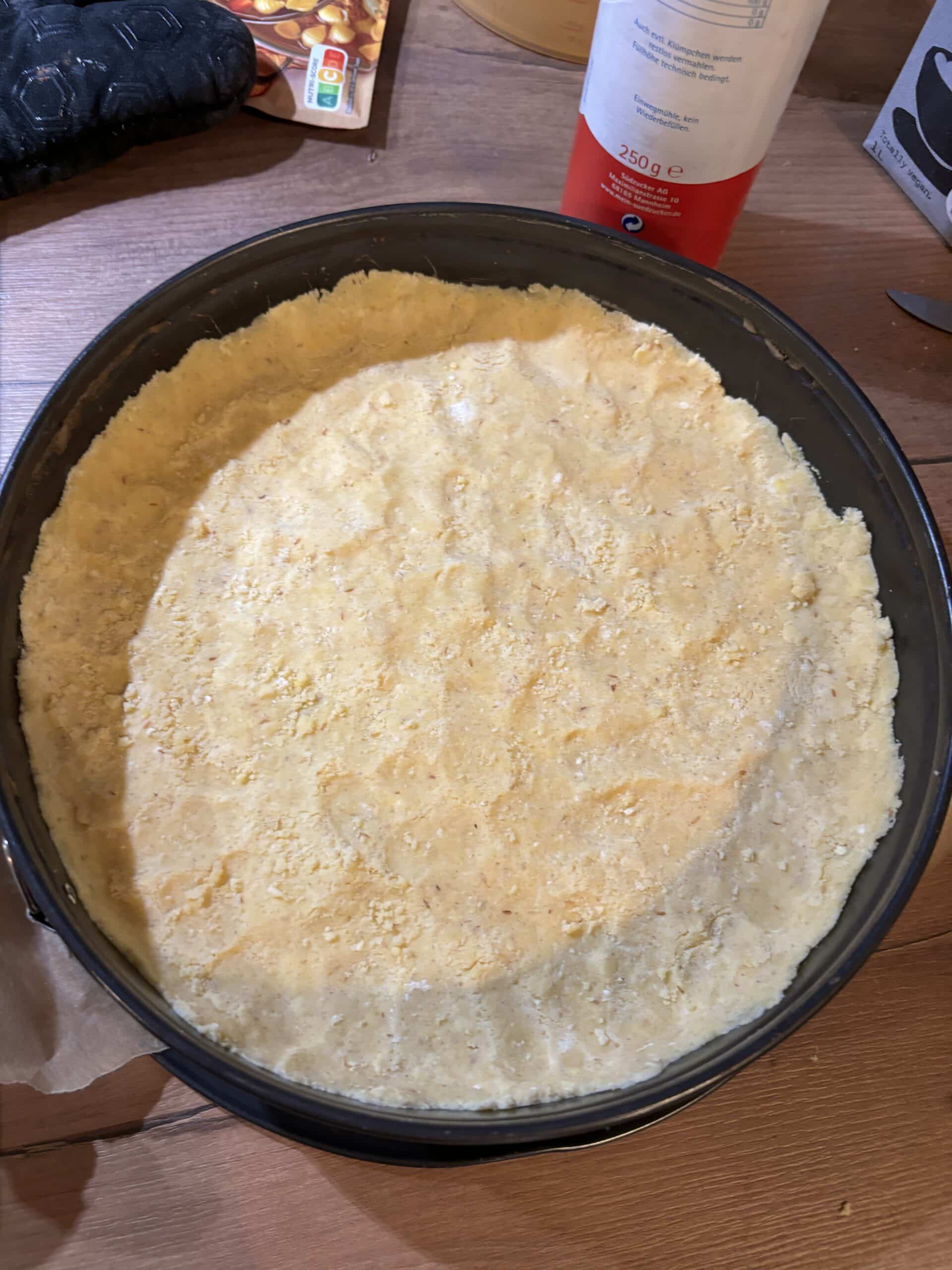 #10 Denn morgen hat hier jemand Geburtstag und es wird Käsekuchen gebacken.