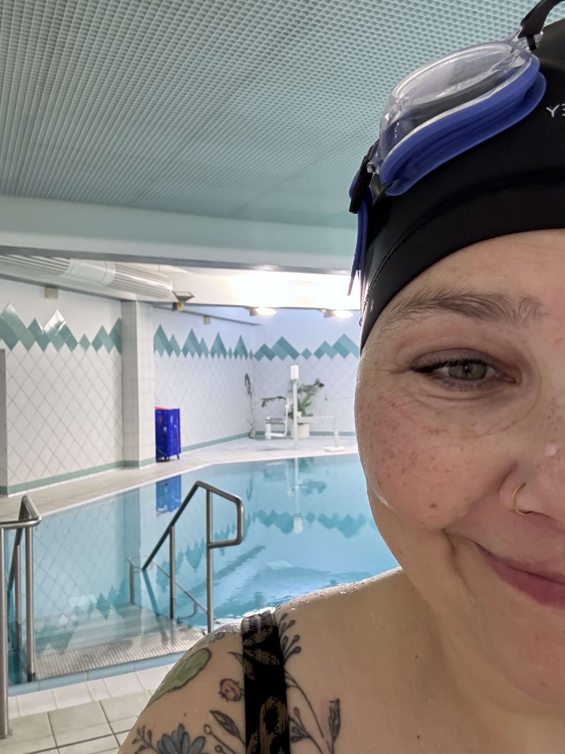 Hallo Samstag. Ich gehe erstmal schwimmen am Morgen.