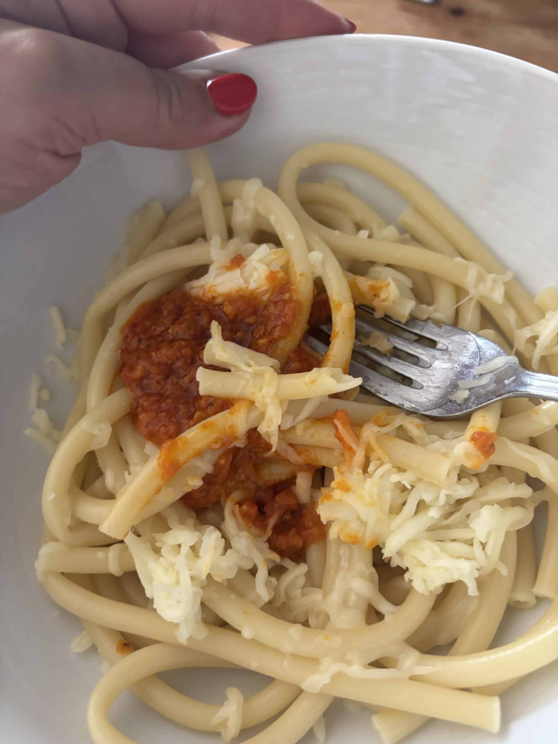 Zum Mittag dann heute mal Nudeln mit Pesto.