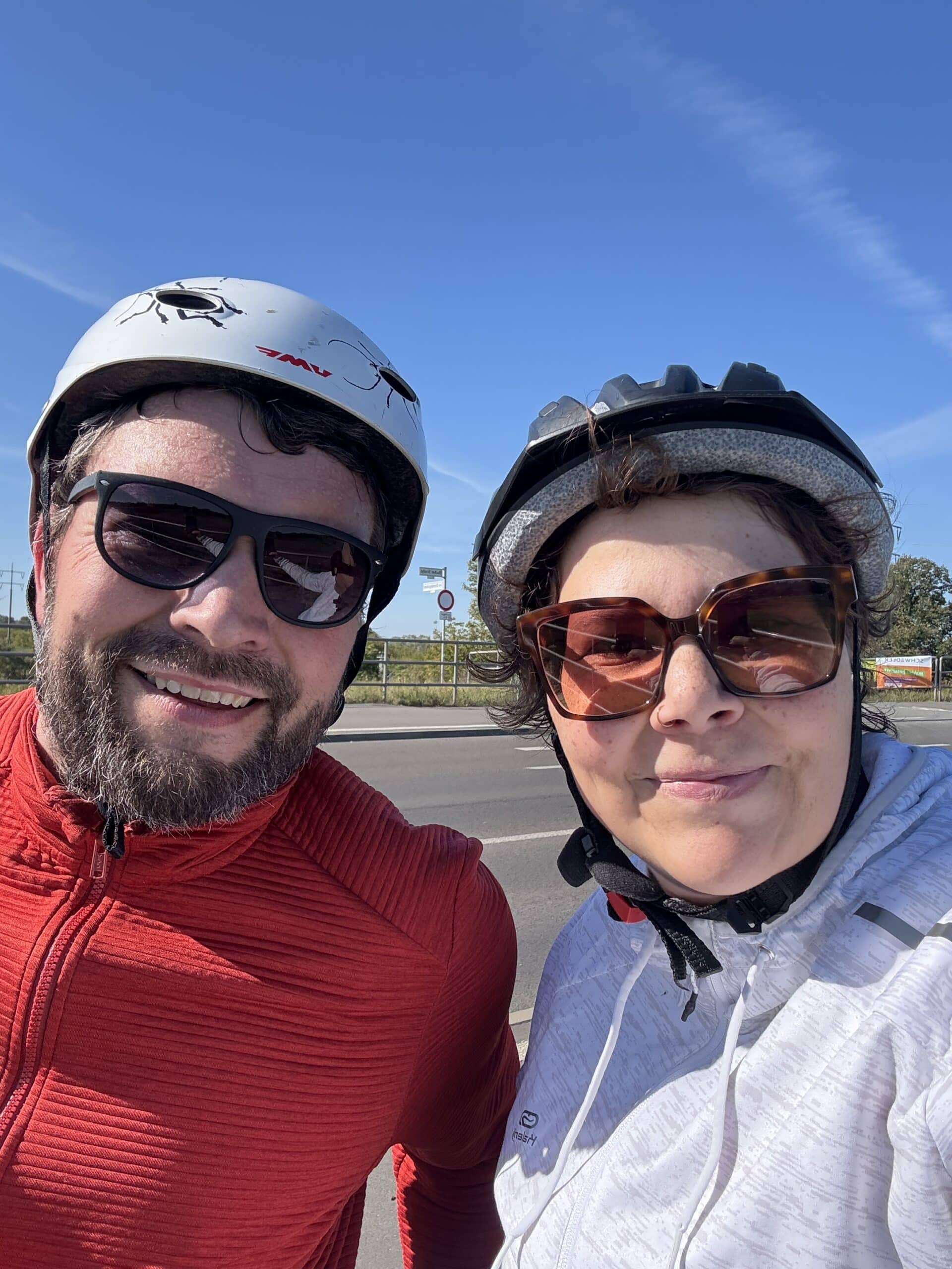 Wir machen eine Radtour am Vormittag.