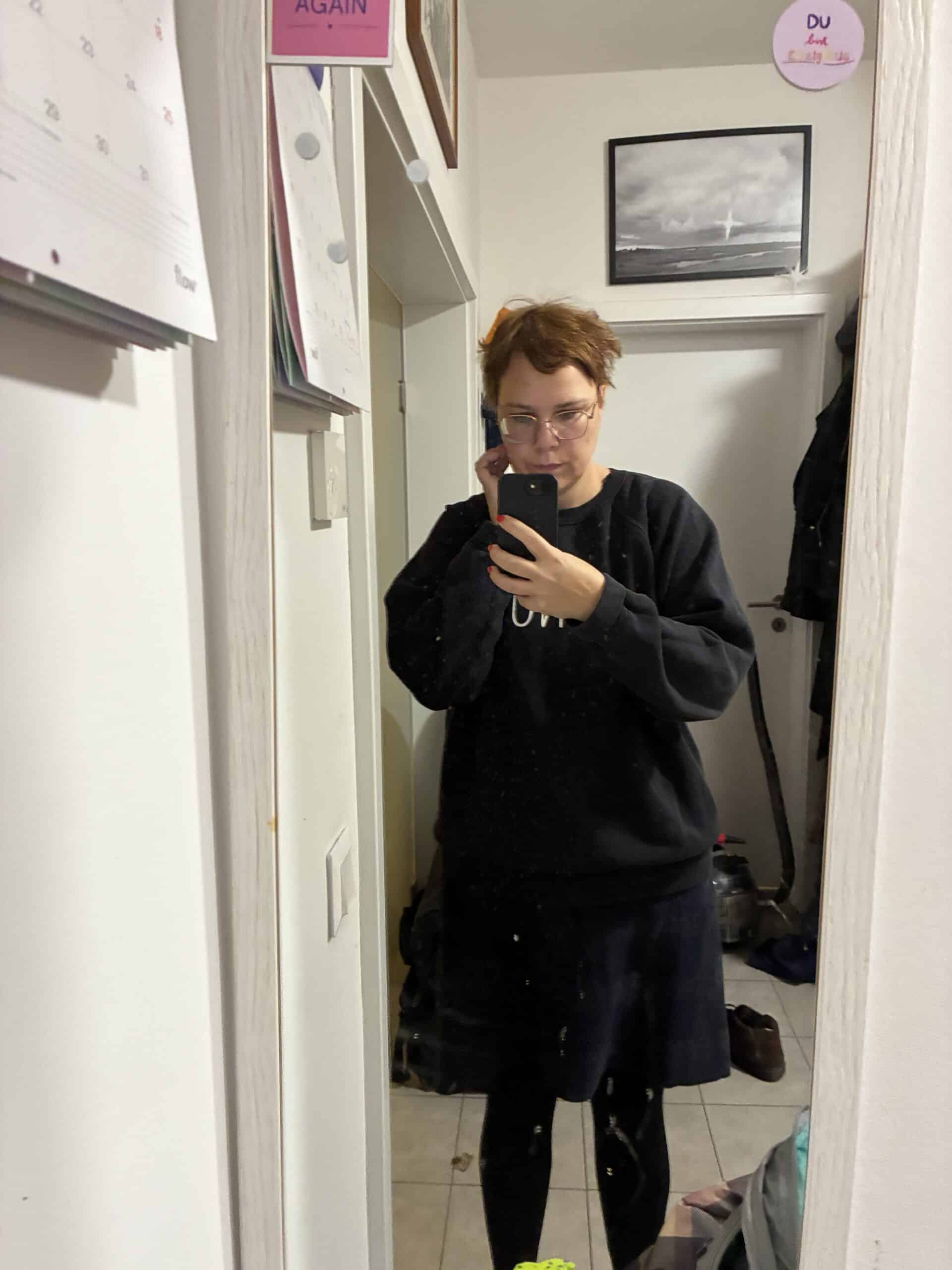 Früh am Morgen geht es los. Ich fahre durch die ganze Stadt.