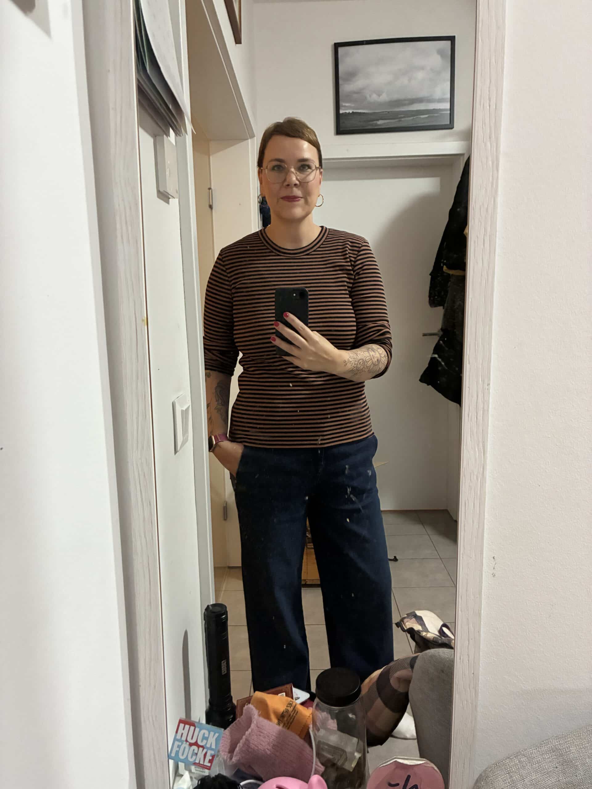 und am Abend gehen ich mit meinen Freundinnen essen.