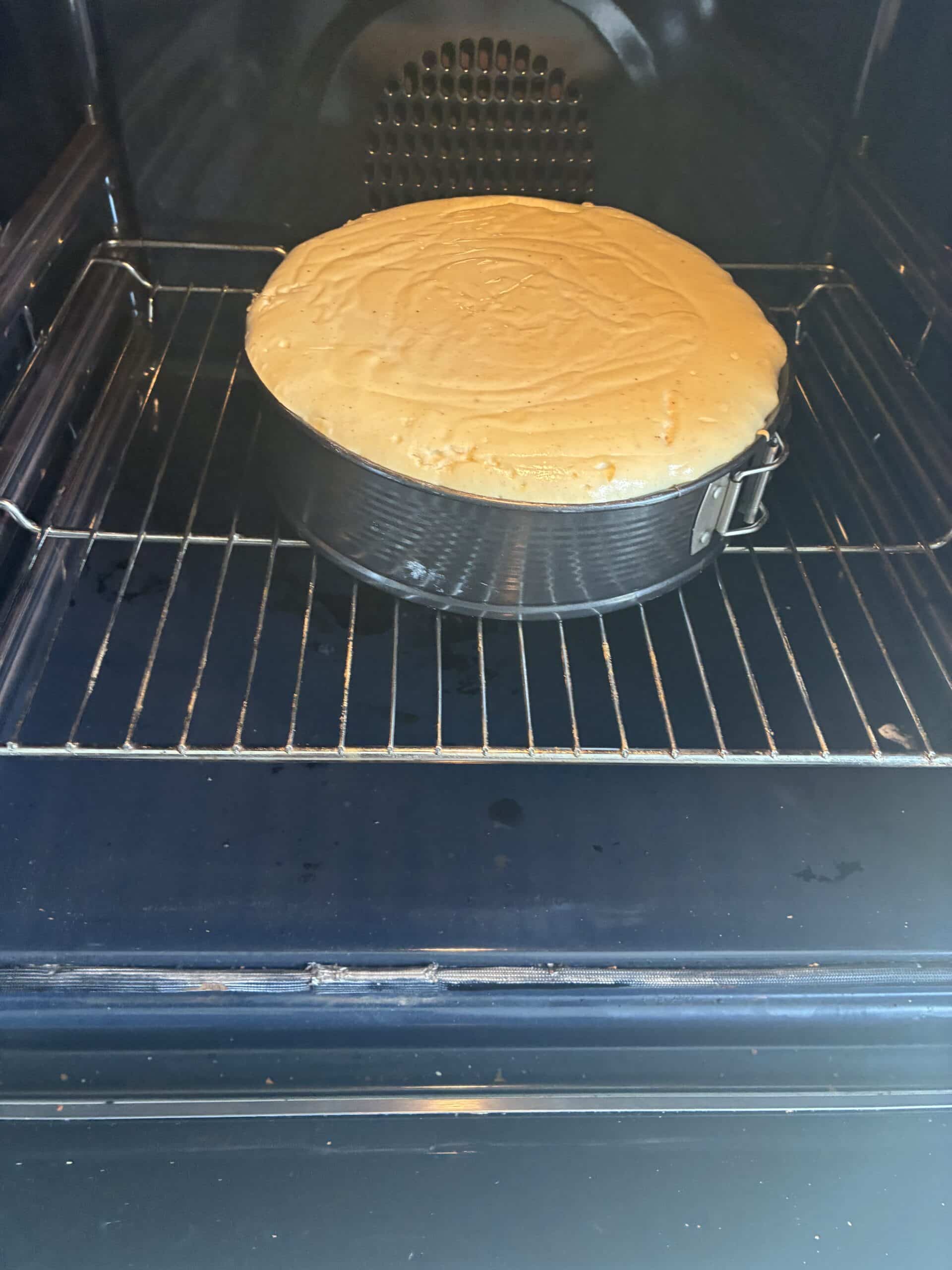 und noch mehr gebacken, denn das Kind hat morgen Erstkommunion.