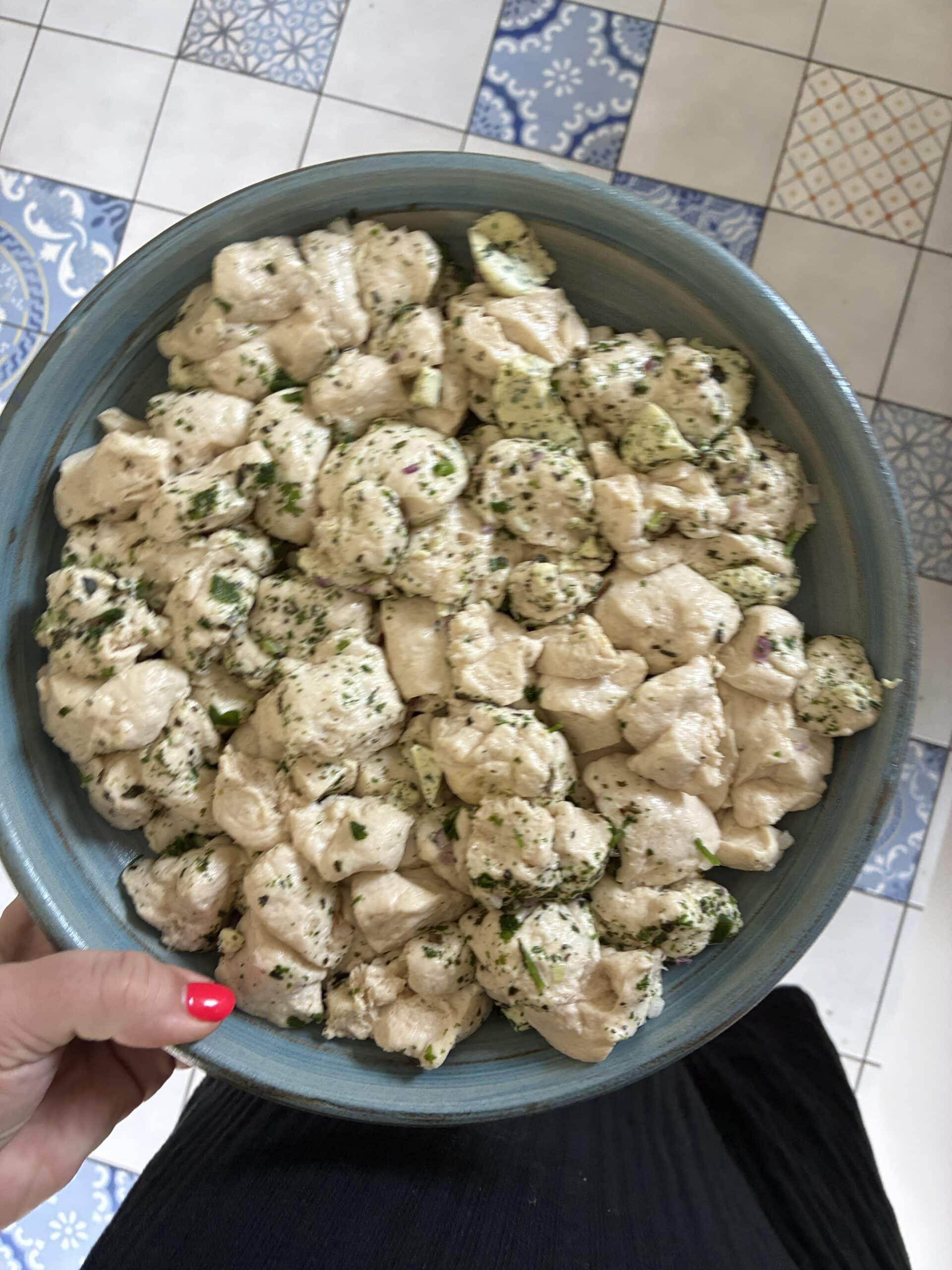 Dann backe ich für heute Nachmittag noch Kräuterbrot