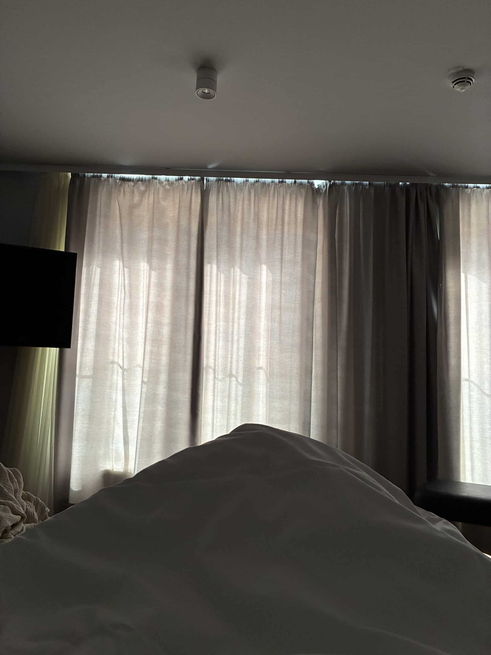 Ausruhen im Klinikzimmer Reha Strandklinik Boltenhagen