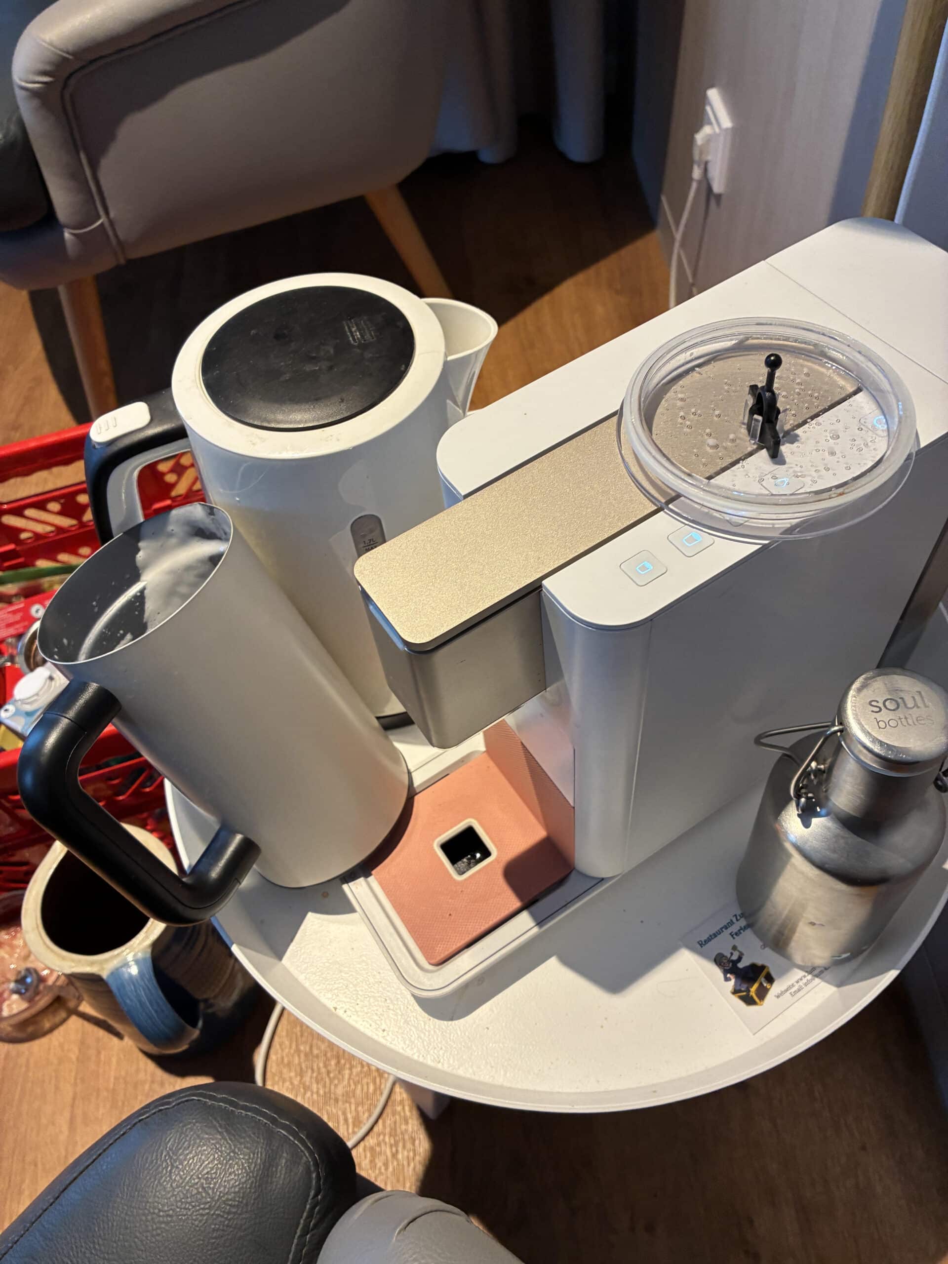 #2 Heute Morgen fährt der Mann nach einer Woche Begleitung von meiner Reha los. Zum Glück lässt er die Kaffeemaschine hier.