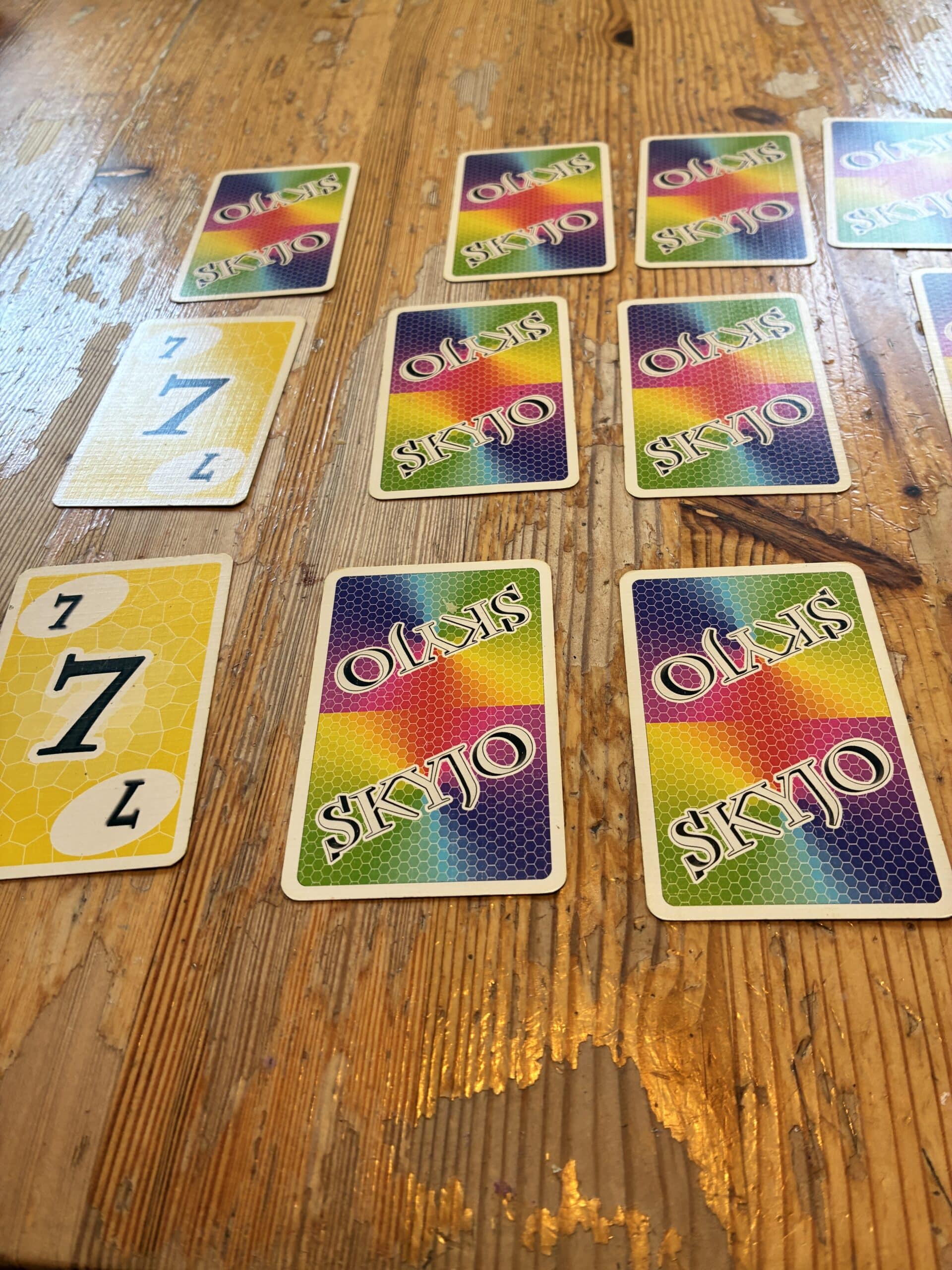 Wir spielen dann gemeinsam mit allen Karten, schön ist das.